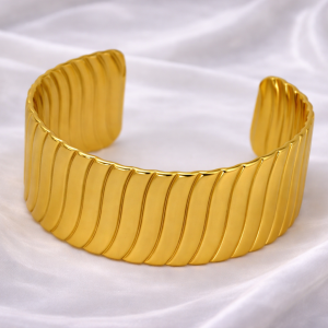 Gold Ribbed Statement Cuff