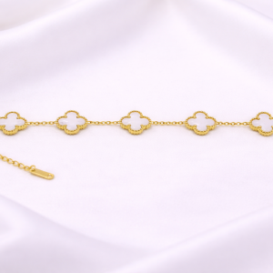 Ivory Clover Elegance Bracelet