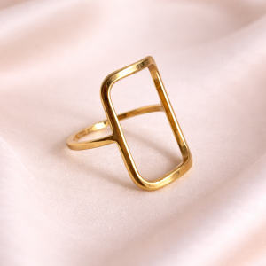 Rectra Luxe Ring