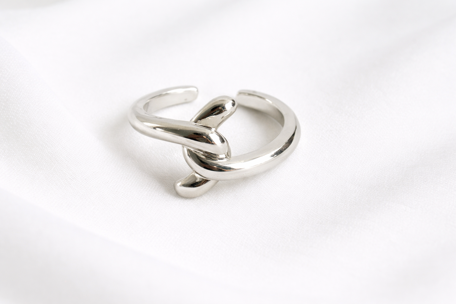 Serenity Knot Silver Ring